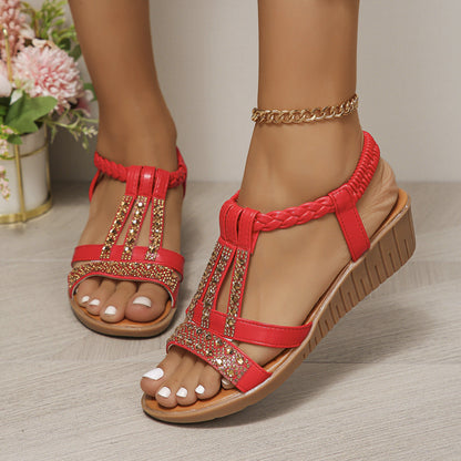 🚨 𝐃𝐄𝐑𝐍𝐈𝐄𝐑 𝐉𝐎𝐔𝐑 : 𝟖𝟎 % 𝐃𝐄 𝐑É𝐃𝐔𝐂𝐓𝐈𝐎𝐍 : ✨ Sandales compensées élégantes avec strass 👡 Soutien de la voûte plantaire | Faciles à enfiler | Confort optimal toute la journée 😎