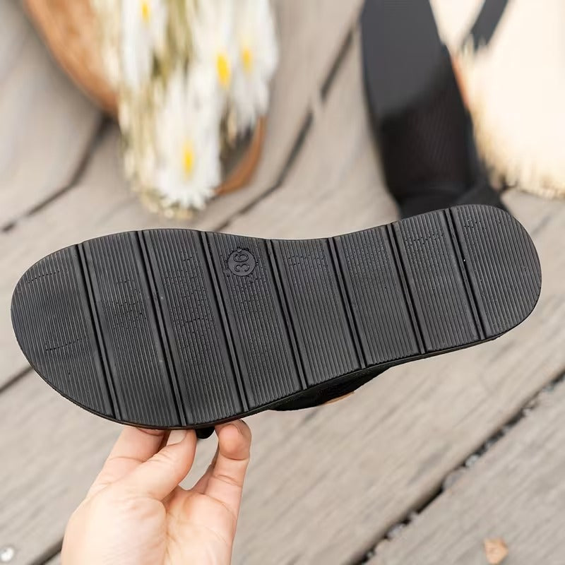 🚨 𝐃𝐄𝐑𝐍𝐈𝐄𝐑 𝐉𝐎𝐔𝐑 : 𝟖𝟎 % 𝐃𝐄 𝐑É𝐃𝐔𝐂𝐓𝐈𝐎𝐍 : Mules confort aérées pour femme – légères, polyvalentes et faciles à enfiler